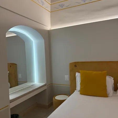 Bellavitarooms-fiore Di Maggio Luxury בית הארחה מטרה