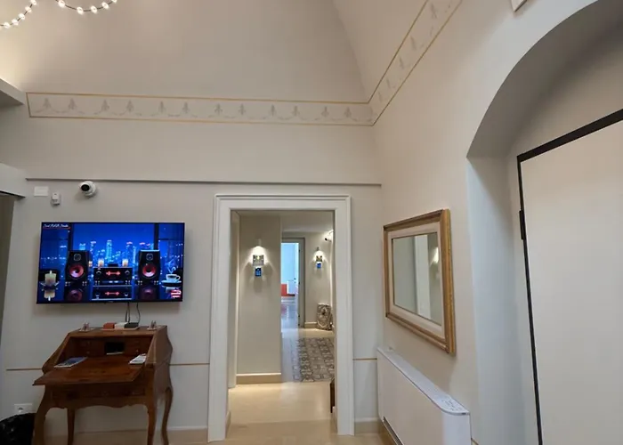 Bellavitarooms-fiore Di Maggio Affittacamere